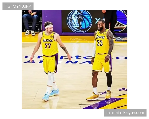 湖人三巨头同场净效率为负 防守漏洞成阵容磨合关键